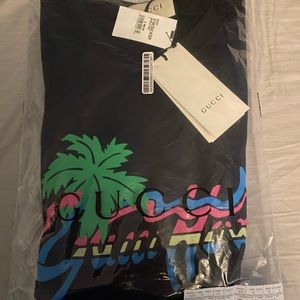 Brand New Gucci men’s Hawaiian tee (L)